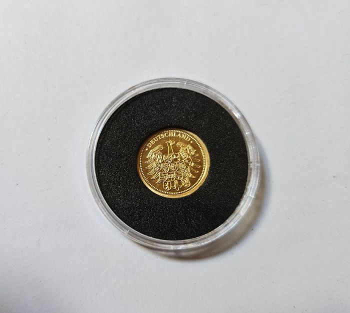 TOP TOPS - YouTube